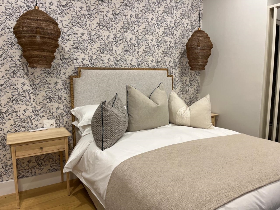 4 Bedroom Property for Sale in Oranjezicht Western Cape
